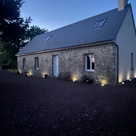 Blackberry - Maison De - With Wifi Lessay